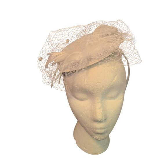 Fascinator Hat Headpiece Feather Mesh Veil Derby Wedding Evening Tea Party - Picture 2 of 6